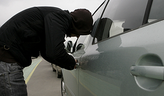 Почему в России легче угнать автомобиль Почему в России легче угнать автомобиль