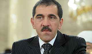 Евкуров отправил правительство в отставку Евкуров отправил правительство в отставку