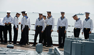 В Китае хабаровские моряки попали в беду В Китае хабаровские моряки попали в беду