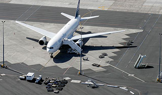 Парализована работа крупной авиакомпании Парализована работа крупной авиакомпании