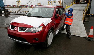 Иномарки могут подешеветь через 9 месяцев Иномарки могут подешеветь через 9 месяцев