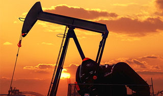 Нефть побила собственный рекорд стоимости Нефть побила собственный рекорд стоимости