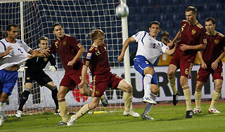 Сборная России упустила победу в Баку Сборная России упустила победу в Баку