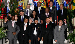 Латинская Америка избавится от доллара Латинская Америка избавится от доллара