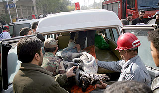 Иран обвинил в теракте США и Британию Иран обвинил в теракте США и Британию