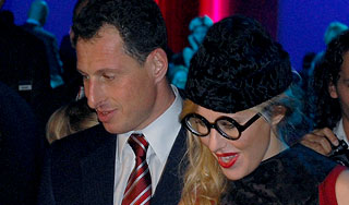 Собчак решила простить жениха-олигарха Собчак решила простить жениха-олигарха