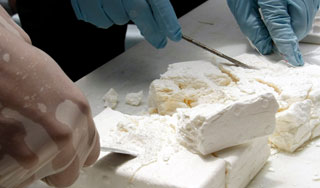 Полиция Гватемалы выловила 10 тонн кокаина Полиция Гватемалы выловила 10 тонн кокаина