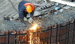 На ремонт ГЭС выделили миллиарды На ремонт ГЭС выделили миллиарды