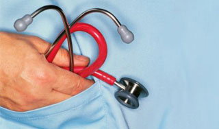 Эстонский врач отказался лечить русских Эстонский врач отказался лечить русских