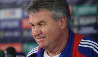 Хиддинк раскритиковал Аршавина Хиддинк раскритиковал Аршавина