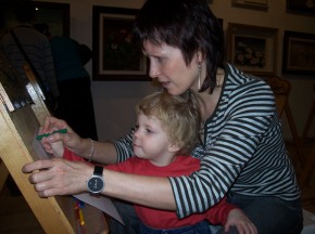 Город готовится ко Дню матери