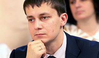 "Россия молодая" пострадала от провокаторов "Россия молодая" пострадала от провокаторов