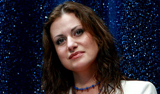 За Анной Ковальчук следит ревнивый муж За Анной Ковальчук следит ревнивый муж