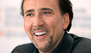 Николас Кейдж купил девять машин и остров Николас Кейдж купил девять машин и остров