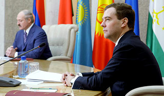 Россия заключила Таможенный союз с соседями Россия заключила Таможенный союз с соседями