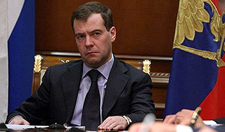 Медведев взял аварию под личный контороль Медведев взял аварию под личный контороль