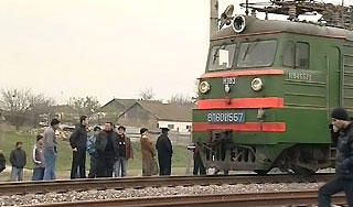 На пути поезда Тюмень - Баку взорвали бомбу На пути поезда Тюмень - Баку взорвали бомбу