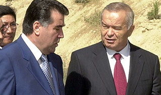 Президент Рахмон подрался с Каримовым Президент Рахмон подрался с Каримовым