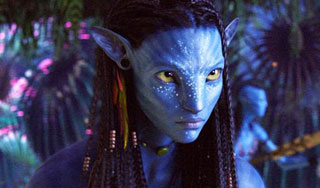 Люди против голубых иноланетян Люди против голубых иноланетян