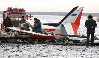 Челябинский самолет могло погубить топливо Челябинский самолет могло погубить топливо