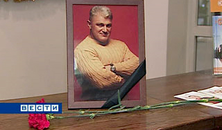 Друзья прощаются с Турчинским в храме Друзья прощаются с Турчинским в храме