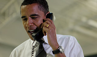 Обама устроил розыгрыш в прямом эфире Обама устроил розыгрыш в прямом эфире