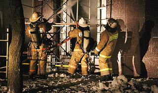 В Рязани сгорел развлекательный центр В Рязани сгорел развлекательный центр