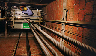 Лифт раздавил человека в Москве Лифт раздавил человека в Москве