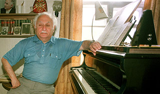 Kомпозитор Исаак Шварц умер во сне Kомпозитор Исаак Шварц умер во сне