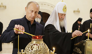 Новодевичий монастырь возвращают церкви Новодевичий монастырь возвращают церкви