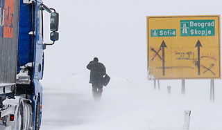 Морозы и снег устроили Европе коллапс Морозы и снег устроили Европе коллапс