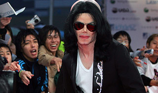 Король поп-музыки Майкл Джексон был убит Король поп-музыки Майкл Джексон был убит