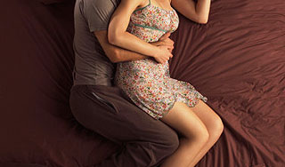 В США полиция ищет маньяка-обнимателя В США полиция ищет маньяка-обнимателя