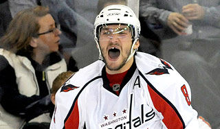 Овечкин устроил драку в НХЛ (видео) Овечкин устроил драку в НХЛ (видео)