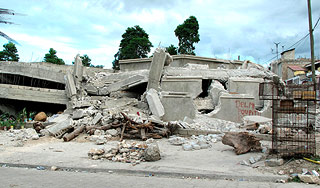 Найдена пропавшая на Гаити семья россиян Найдена пропавшая на Гаити семья россиян