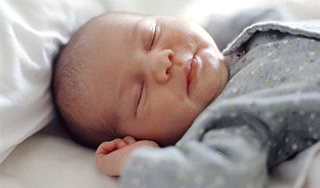 В Приморье родился гигантский младенец В Приморье родился гигантский младенец