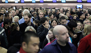 В Нью-Йорке эвакуировали сотни людей В Нью-Йорке эвакуировали сотни людей