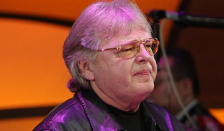 Певец Юрий Антонов попал в милицию Певец Юрий Антонов попал в милицию