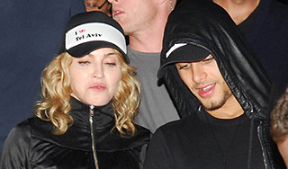 Мадонна хочет стать мамой в 51 год Мадонна хочет стать мамой в 51 год