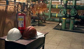 Тысячи человек остались без тепла на Валдае Тысячи человек остались без тепла на Валдае