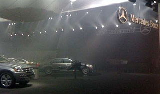 На автошоу в Детройте загорелся автомобиль На автошоу в Детройте загорелся автомобиль