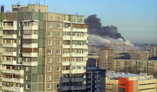 Пожар в Екатеринбурге ранил трех человек Пожар в Екатеринбурге ранил трех человек