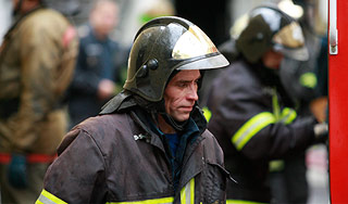 Пятеро детей сгорели вместе с матерью Пятеро детей сгорели вместе с матерью