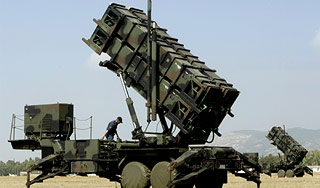 Обама продает Тайваню ракеты и вертолеты Обама продает Тайваню ракеты и вертолеты