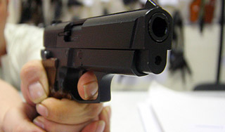 Суд отпустил милиционера-убийцу Суд отпустил милиционера-убийцу