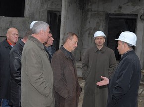 Новоселье — прочерк