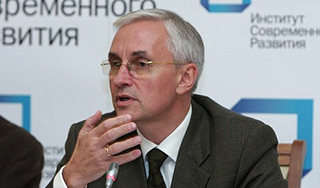 Эксперты "застряли" в 90-х Эксперты "застряли" в 90-х