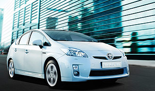 Toyota отзывает 400 тысяч гибридных авто Toyota отзывает 400 тысяч гибридных авто