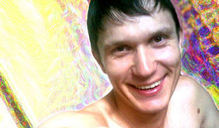 Врач ударил молотком медсестру и убил себя Врач ударил молотком медсестру и убил себя