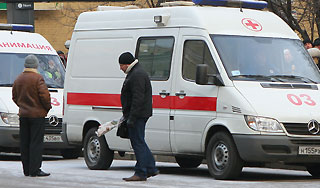 В Петербурге ребенок упал в яму с кипятком В Петербурге ребенок упал в яму с кипятком